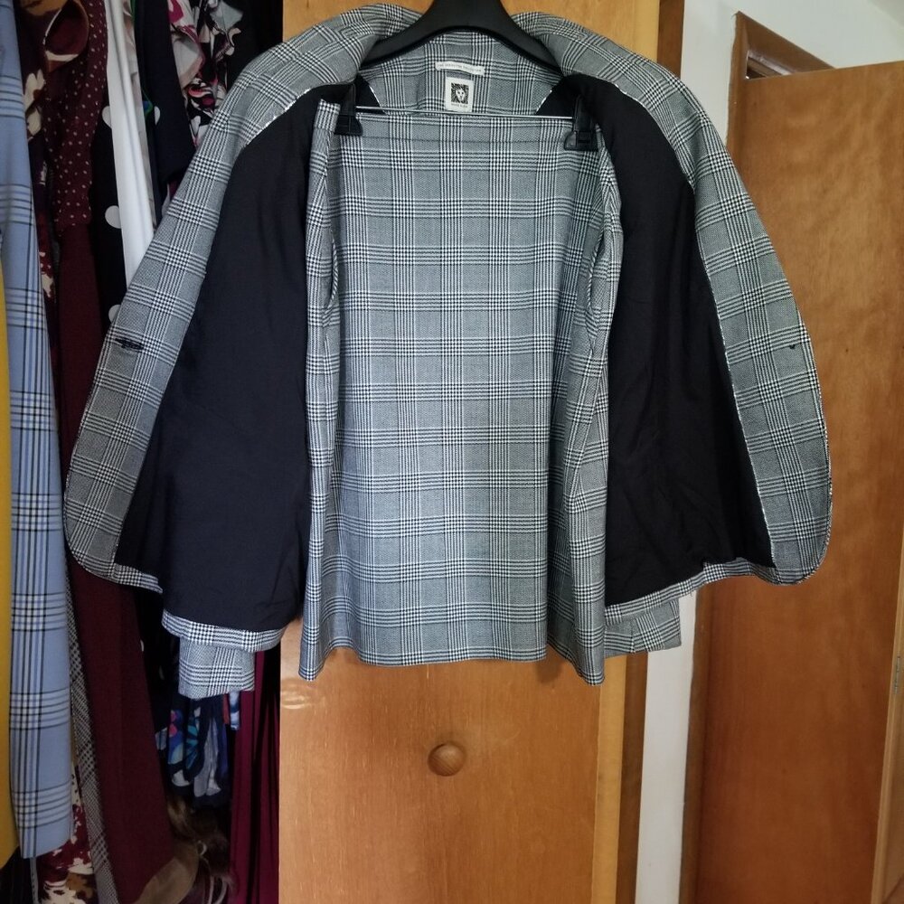 Executive Collection Plaid Jacket With Skirt - image 3